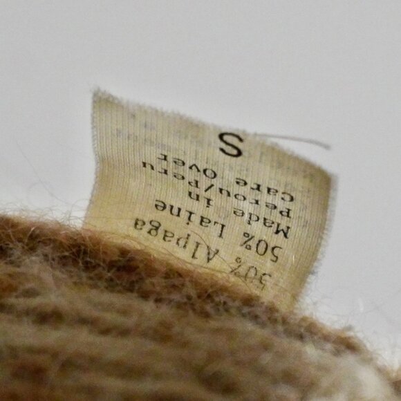 Vintage Peruvian Alpaca Wool Sweater 🐑✨ - Picture 6 of 6